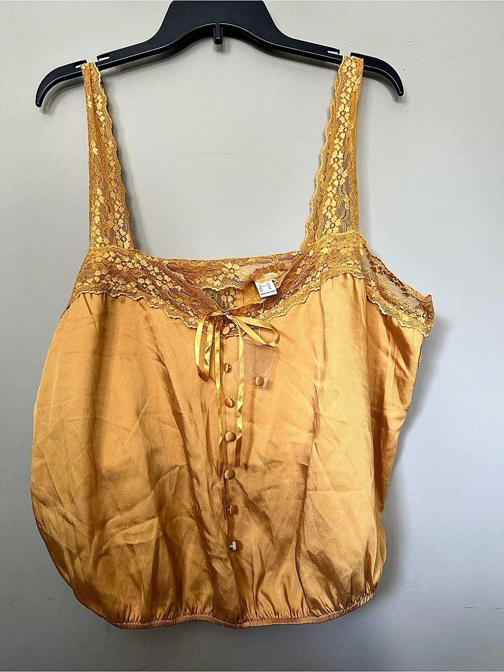 Forever 21+ Gold Solid Lace Trim Camisole Tank Top Wide Strap V-Neck 3X NWOT